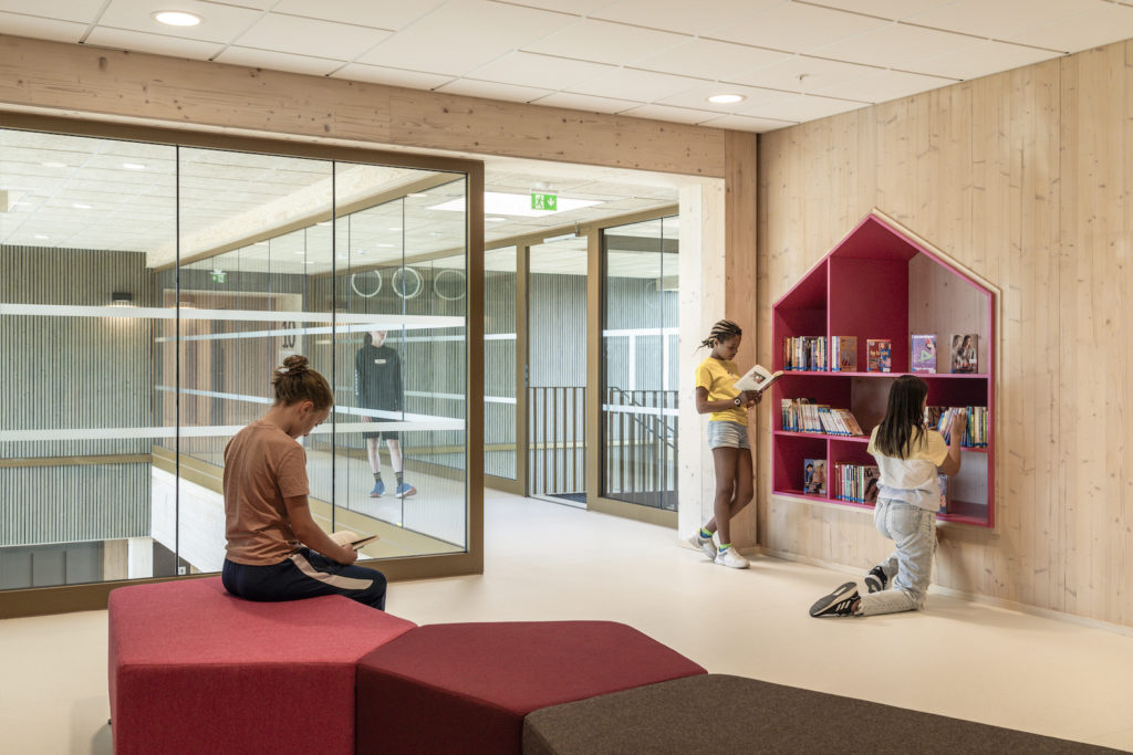 6. KFskolen - Årets skolebygg 2022 - Kilde LINK Arkitektur Bilde Hundven Clements Photography